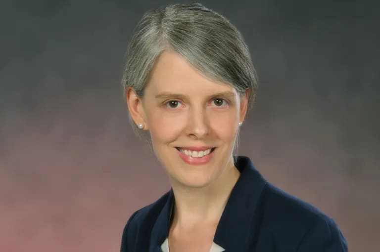 Miriam Ohrndorf ist Texter, Werbetexter, Content-Manager und Inhaber der Textagentur Textwerkstatt Punktgenau.